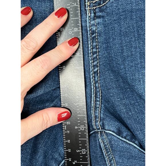 Torrid three button super soft denim jeggings, size 22R - Picture 6 of 10